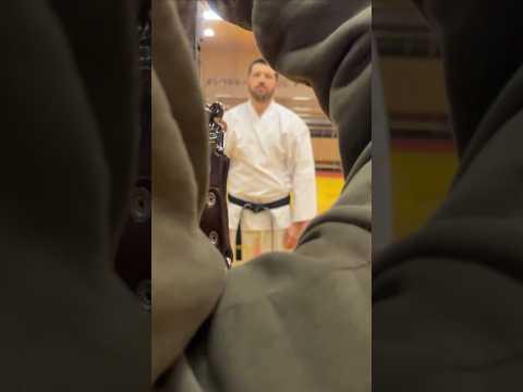 Біле кімоно для хлопців/чоловіків, айкідо, TM BUDOGI, зріст 190 см, щільність 240 гр/м.кв. video