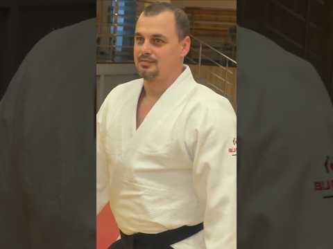 Біле кімоно для хлопців/чоловіків, айкідо, TM BUDOGI, зріст 160 см, щільність 500 гр/м.кв. video