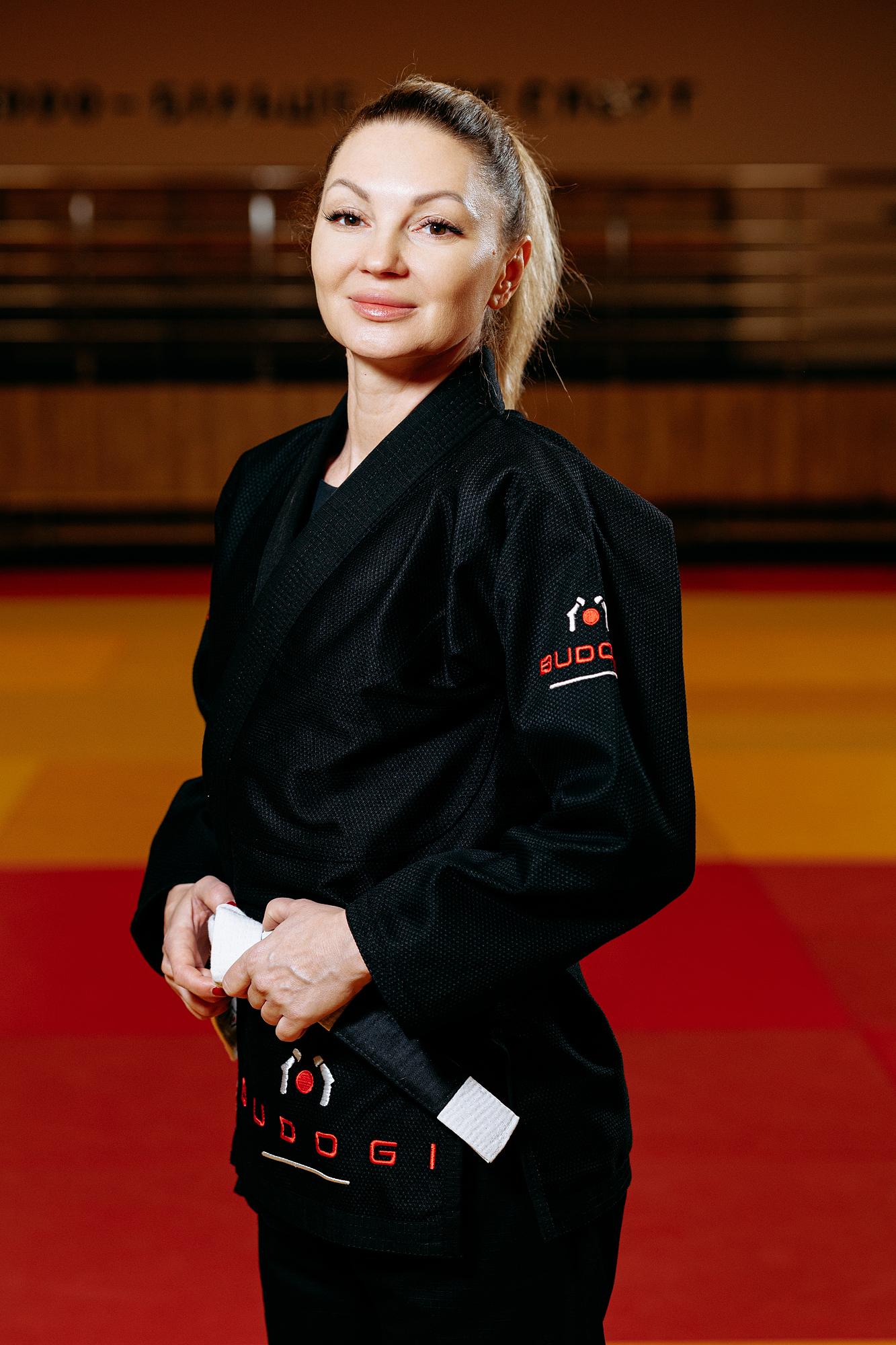 Чорне кімоно для дівчат/жінок, джиу-джитсу, TM BUDOGI, зріст 190 см, щільність 450 гр/м.кв. 2