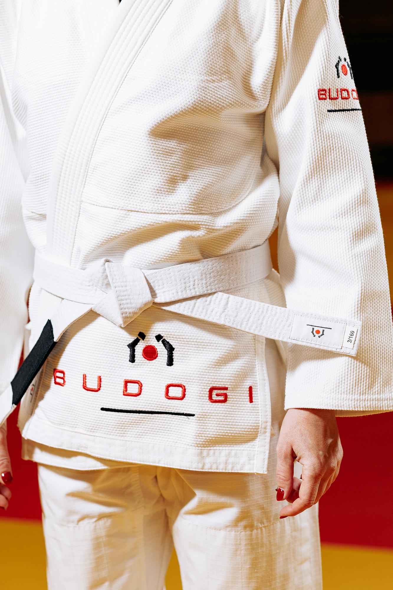Біле кімоно для дівчат/жінок, джиу-джитсу, TM BUDOGI, зріст 160 см, щільність 450 гр/м.кв. 3