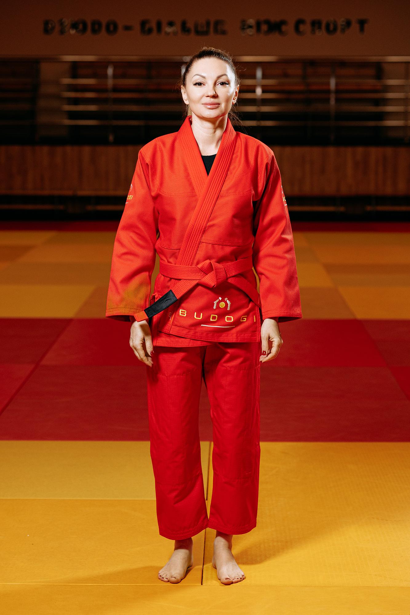 Червоне кімоно для дівчат/жінок, грепплінг, TM BUDOGI, зріст 190 см, щільність 450 гр/м.кв. 1