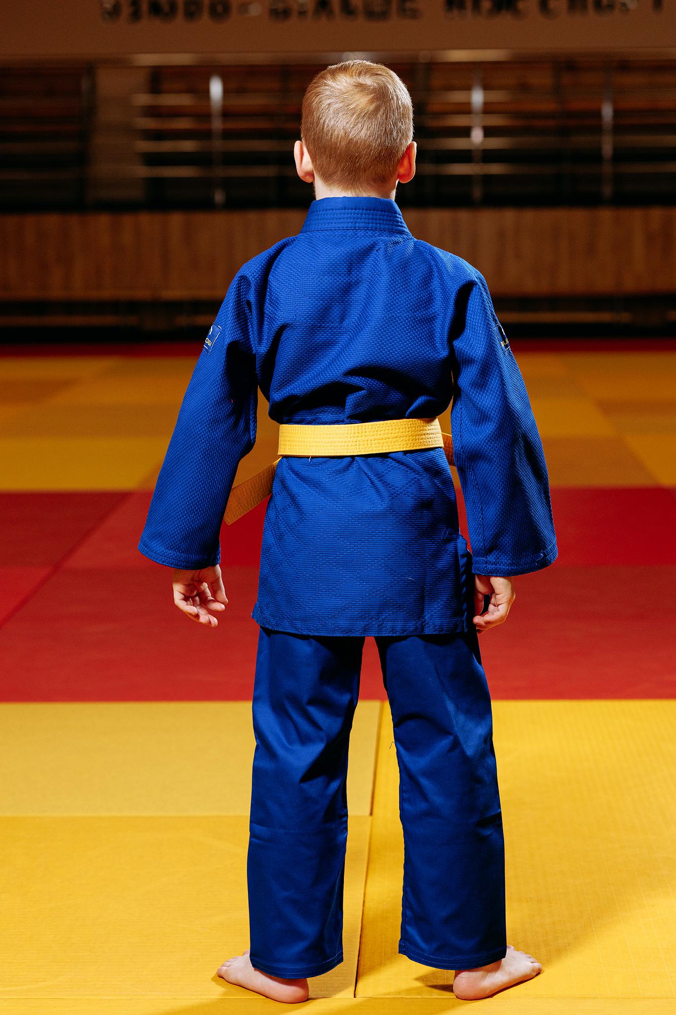 Синє дитяче кімоно для хлопчиків, дзюдо, TM BUDOGI серія BEGINNER, зріст 150 см, щільність 350 гр/м.кв. 6