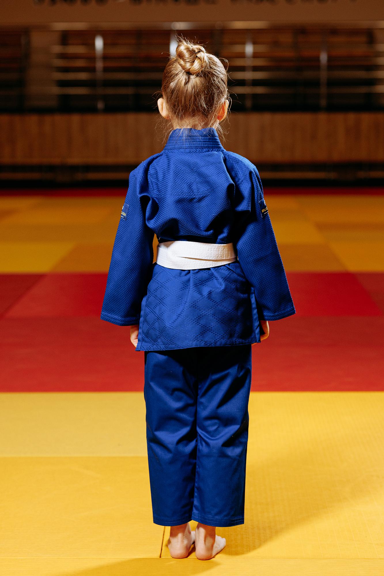 Синє дитяче кімоно для дівчаток, дзюдо, TM BUDOGI серія BEGINNER, зріст 150 см, щільність 350 гр/м.кв. 7