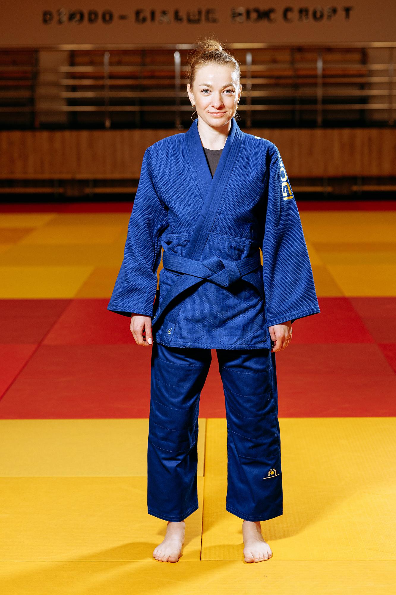 Синє кімоно для дівчат/жінок, дзюдо, TM BUDOGI серія PRO, зріст 150 см, щільність 650 гр/м.кв. 1
