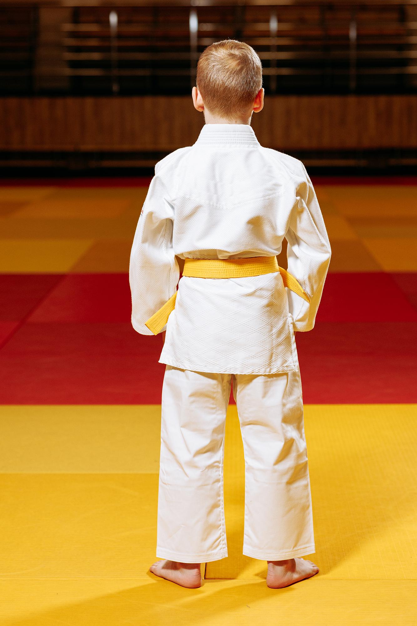 Біле дитяче кімоно для хлопчиків, дзюдо, TM BUDOGI серія BEGINNER, зріст 110 см, щільність 350 гр/м.кв. 7