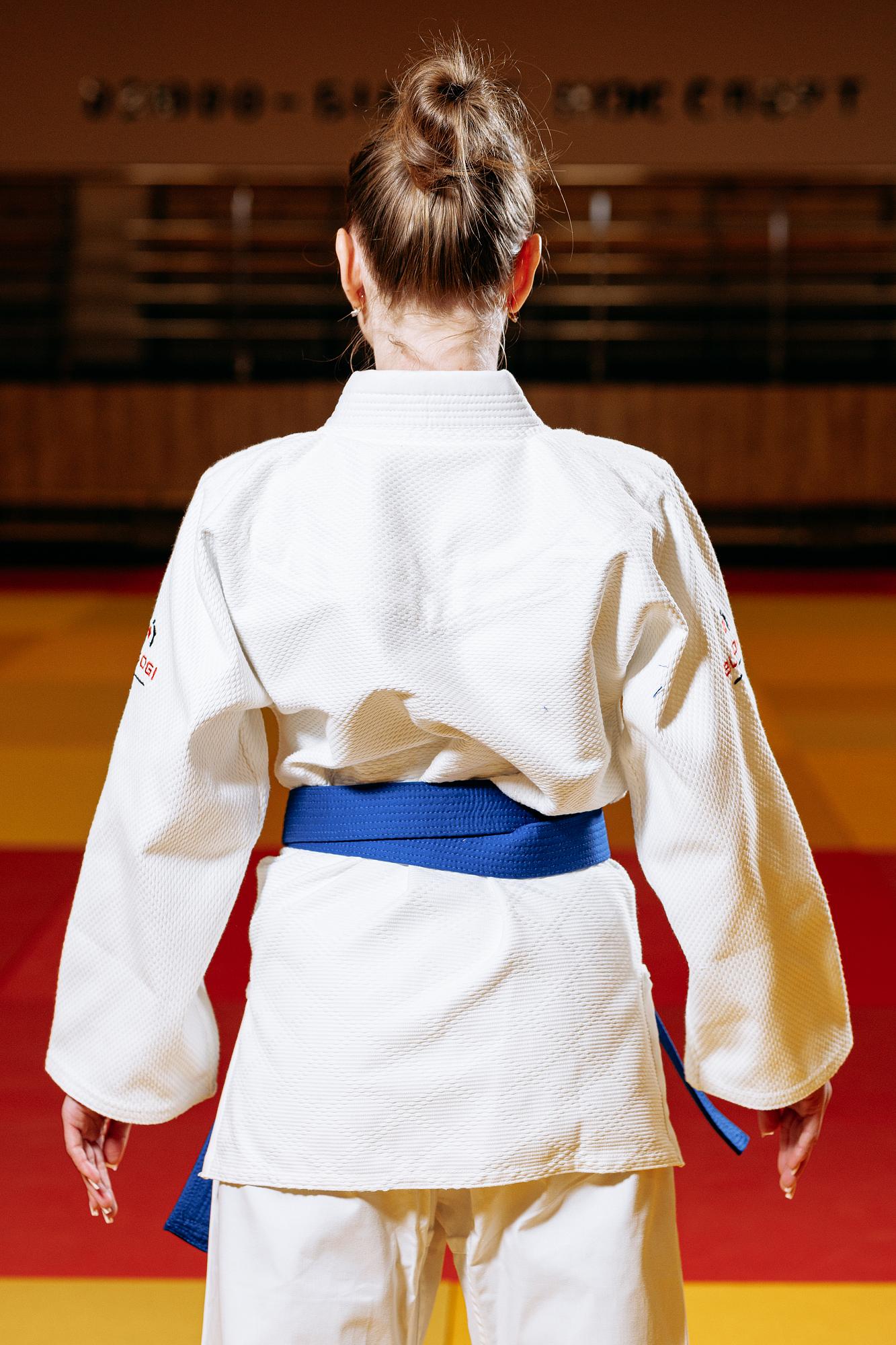 Біле кімоно для дівчат/жінок, дзюдо, TM BUDOGI серія ADVANCED, зріст 140 см, щільність 500 гр/м.кв. 7