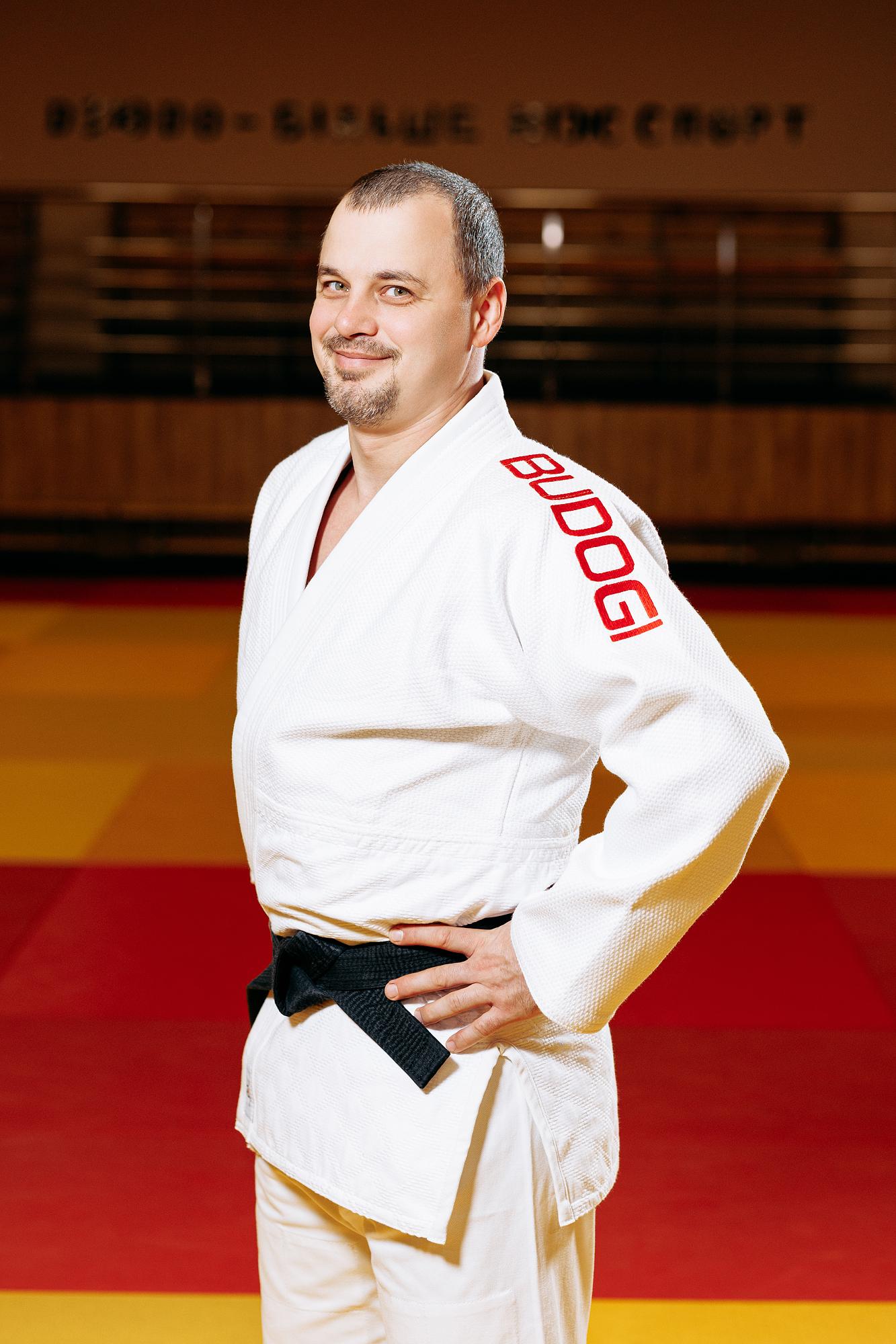 Біле кімоно для хлопців/чоловіків, дзюдо, TM BUDOGI серія PRO, зріст 150 см, щільність 650 гр/м.кв. 4