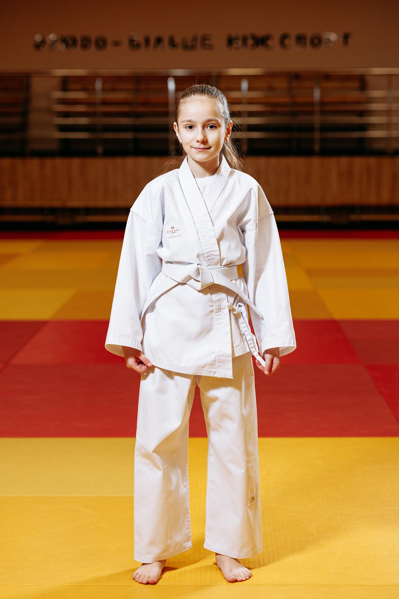 Кімоно для карате TM BUDOGI дитяче для дівчаток