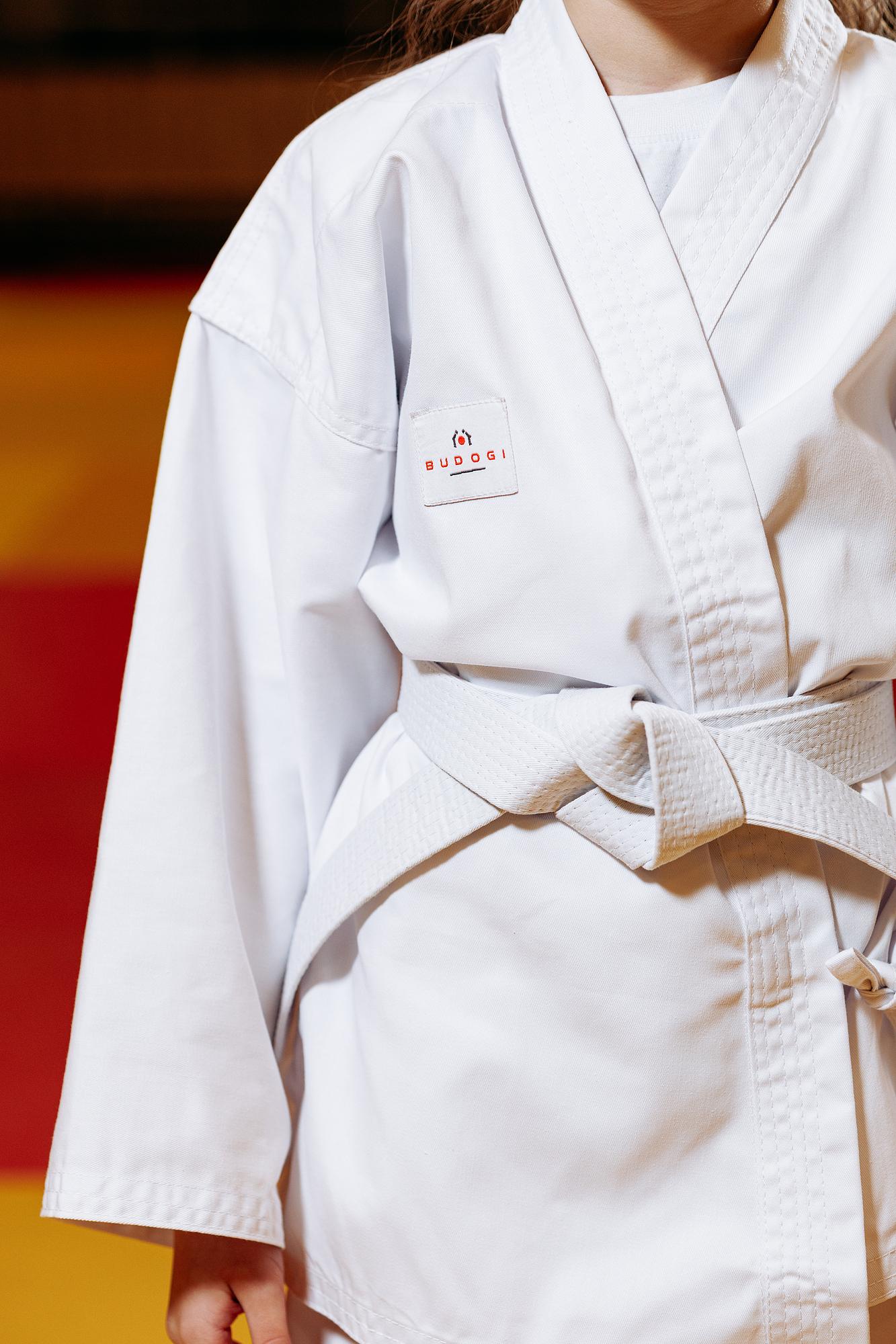 Біле дитяче кімоно для дівчаток, карате, TM BUDOGI, зріст 110 см, щільність 240 гр/м.кв. 3